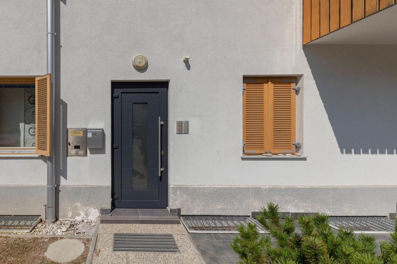 Sunee Apartment Kranjska Gora Exterior foto